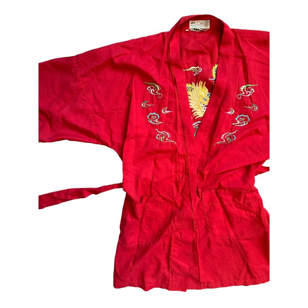 ୨୧ vintage 60s red dragon embroidered robe ୨୧